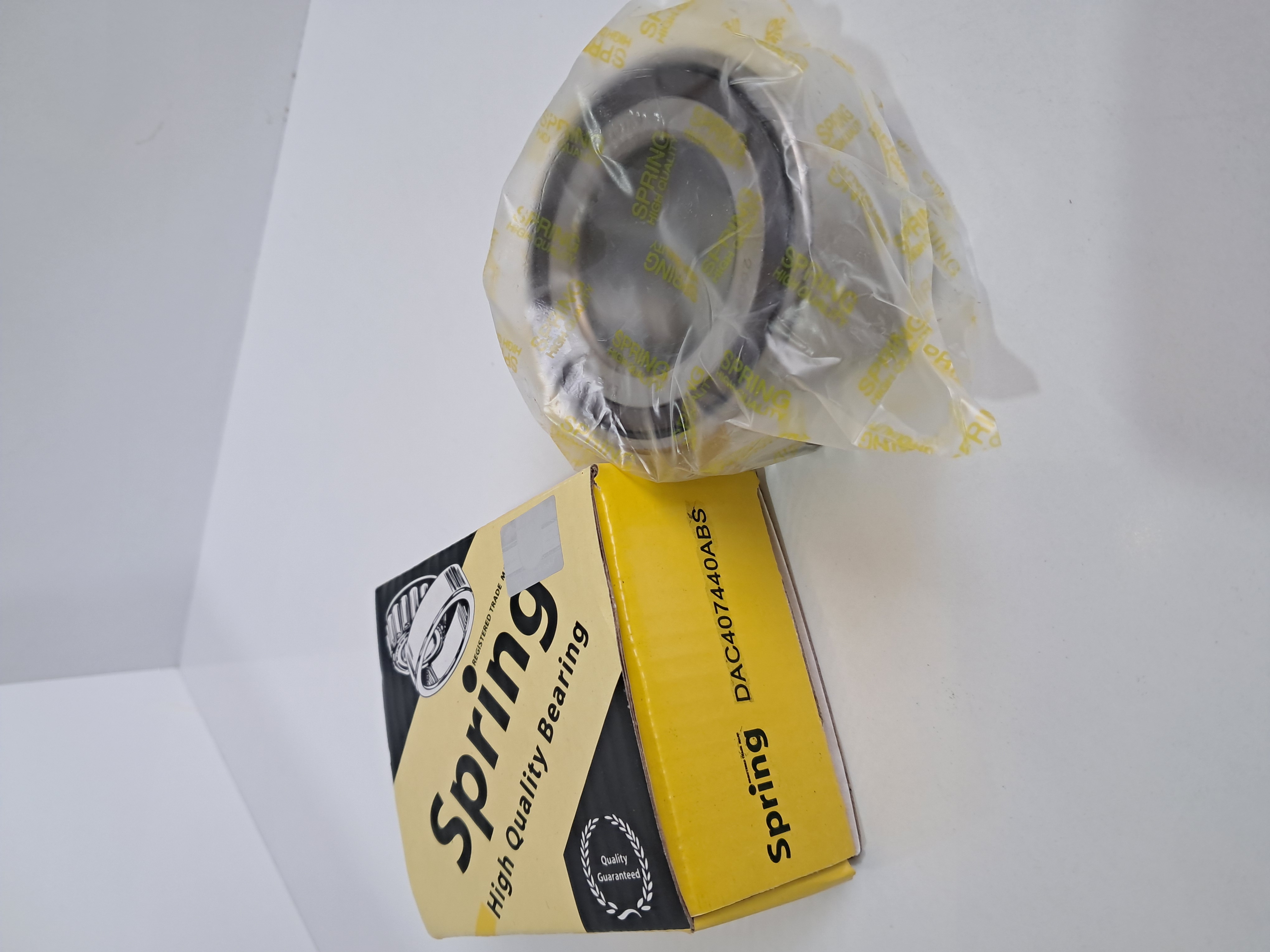 بلبرینگ چرخ جلو شاهین برلیانس مزدا 323 بستنB50 (DAC407440)